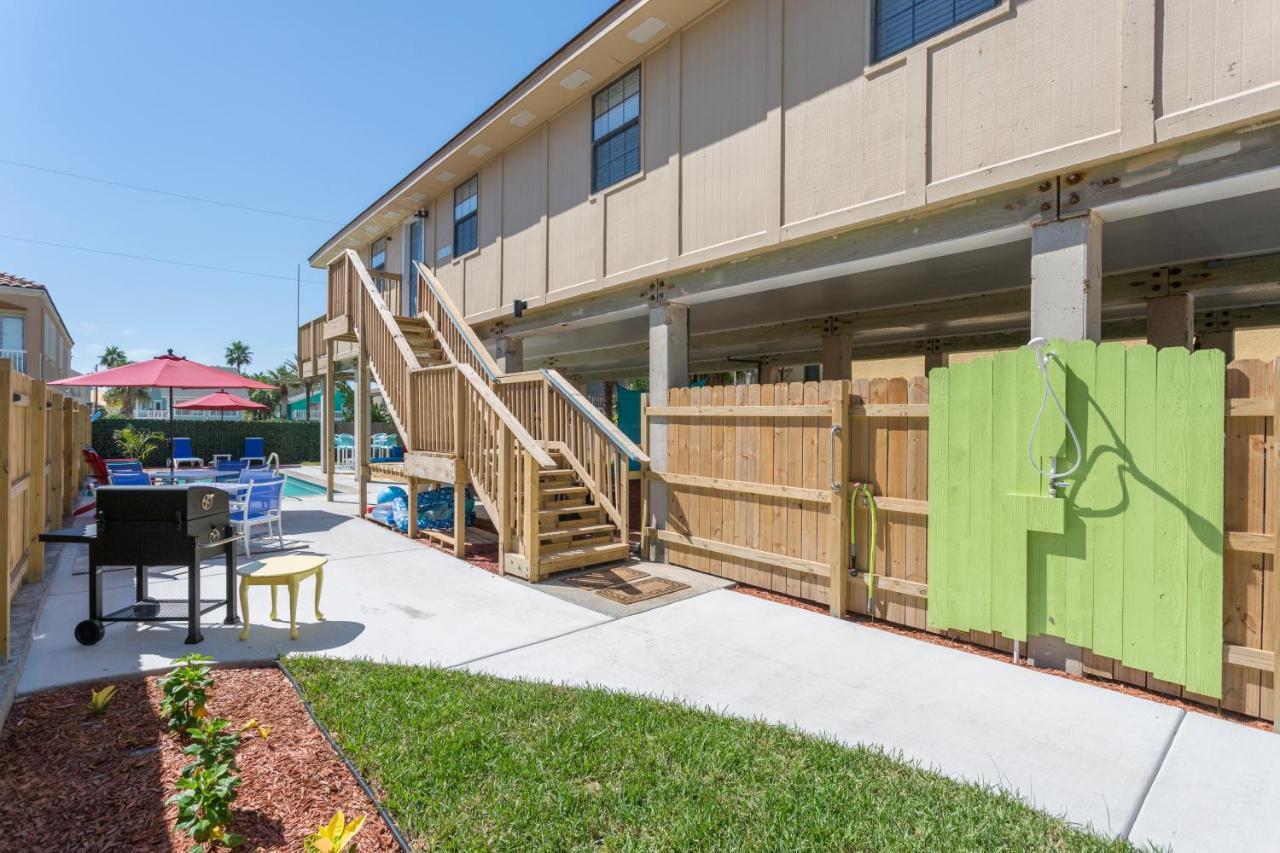 House Of Neptune Steps From The Sea And Private Pool South Padre Island Exterior photo